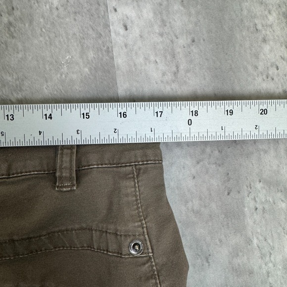 Mammut Cargo Shorts Mens 32 Brown Mountain Climbing Hiking Outdoors Work - Picture 8 of 9